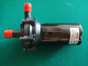 Bch0392022002 Bosch Intercooler Water Pump 0392022002 For Cobra Lightning Etc. X2