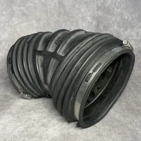 1l3v-9r504-aa Ford 2001 - 2004 F150 Svt Lightning Supercharger Intake Boot Oem