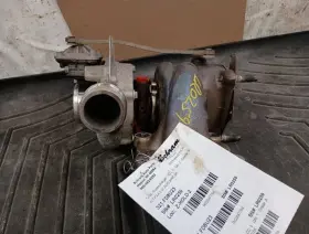 321.fd8u23 Ford Turbo/supercharger For 2023 Maverick 2847764