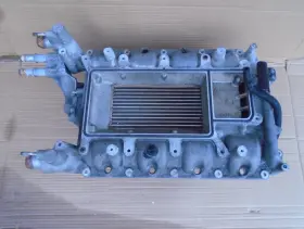 7r3v-9425 Ford Shelby Mustang 07-14 Gt500 Lower Supercharger Manifold Intercooler 5.4 5.8