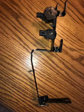 Xl3v-9h465-aa Ford 03-04 Mustang Cobra 4.6 Supercharger Vacuum Bracket Rail And Sensors Svt